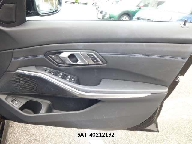 Bmw 3 SERIES 2021-06 7325916-5