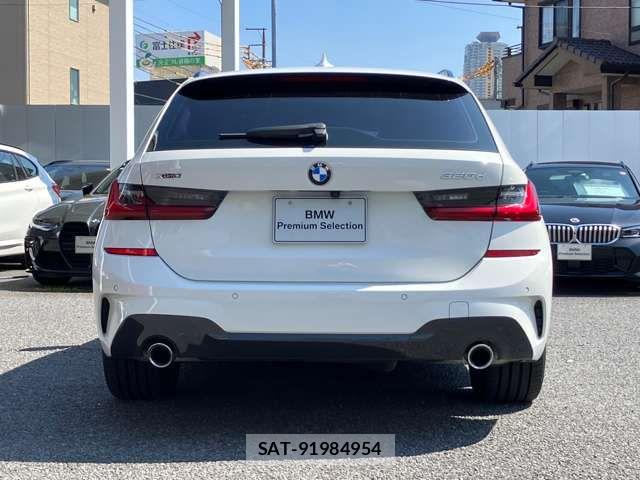 Bmw 3 SERIES 2022-04 7325914-9