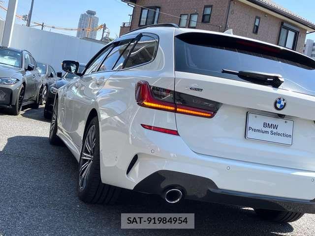 Bmw 3 SERIES 2022-04 7325914-13