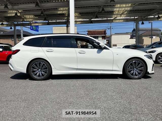Bmw 3 SERIES 2022-04 7325914-8