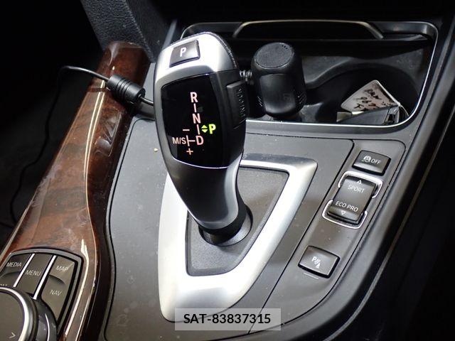 Bmw 3 SERIES 2019-03 7356985-15