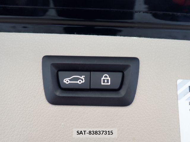 Bmw 3 SERIES 2019-03 7356985-25