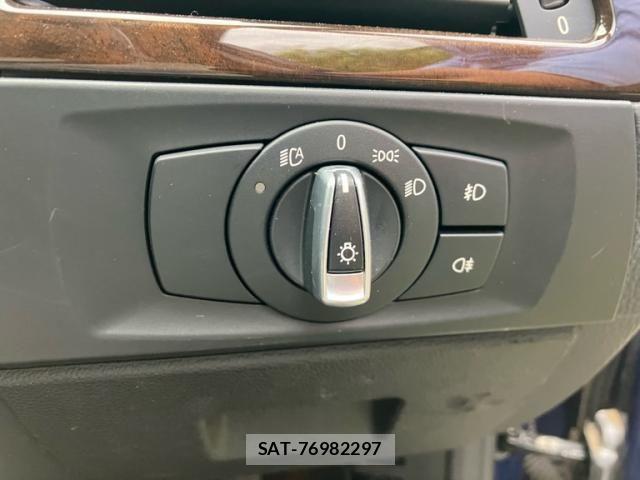 Bmw 3 SERIES 2011-09 7390977-15
