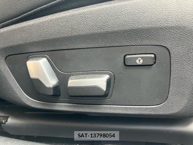 Bmw 3 SERIES 2020-07 7453157-12