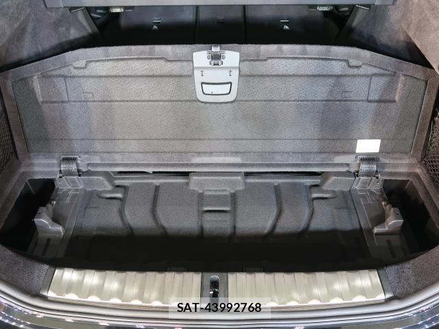 Bmw 3 SERIES 2019-12 7453162-10