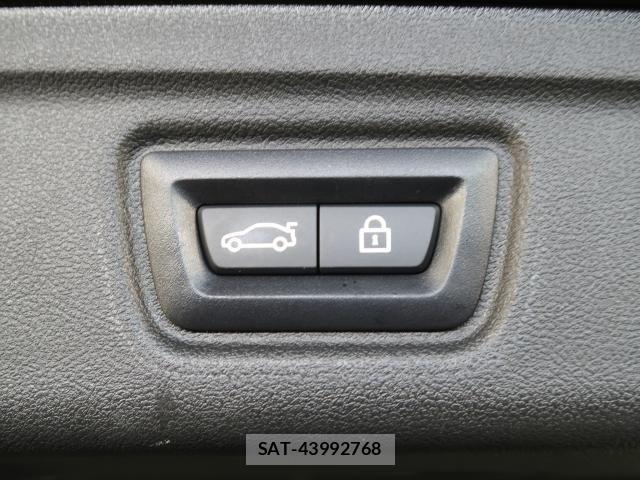 Bmw 3 SERIES 2019-12 7453162-11