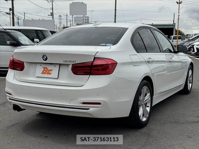 Bmw 3 SERIES 2017-02 7453168-14