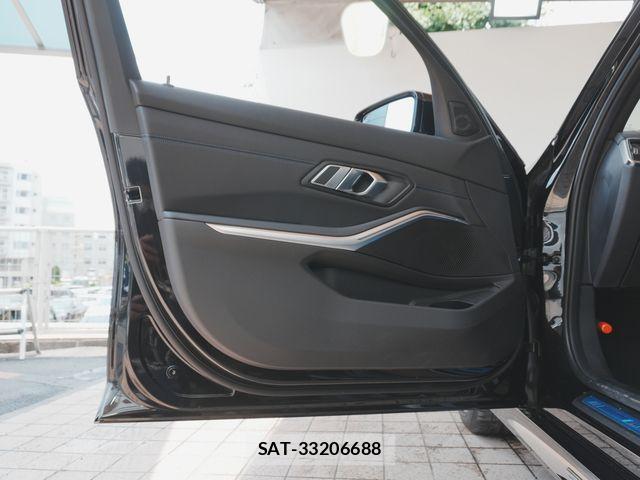 Bmw 3 SERIES 2022-11 7453153-26