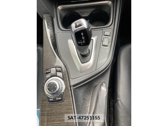 Bmw 3 SERIES 2013-06 7453173-26