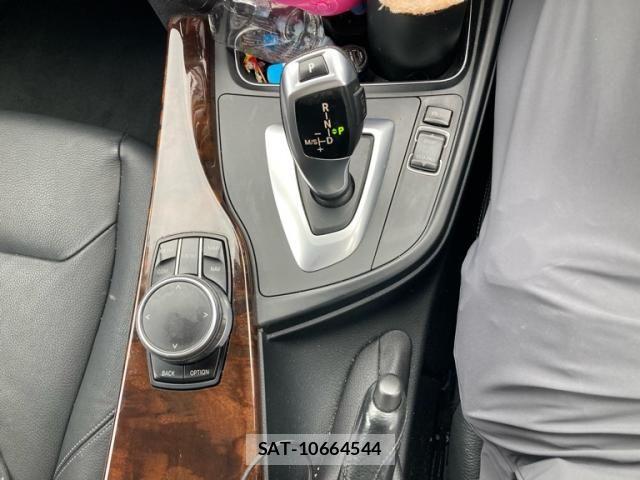 Bmw 3 SERIES 2017-08 7453171-24