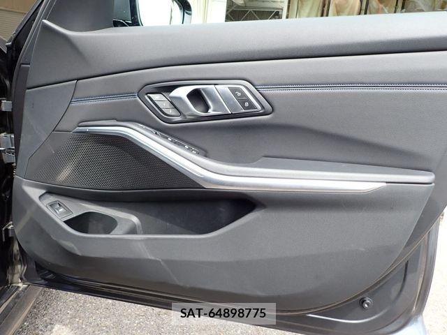 Bmw 3 SERIES 2021-06 7615209-18