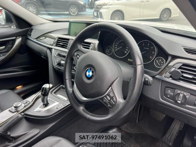 Bmw 3 SERIES 2013-05 7615218-10