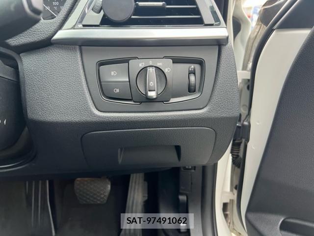 Bmw 3 SERIES 2013-05 7615218-12