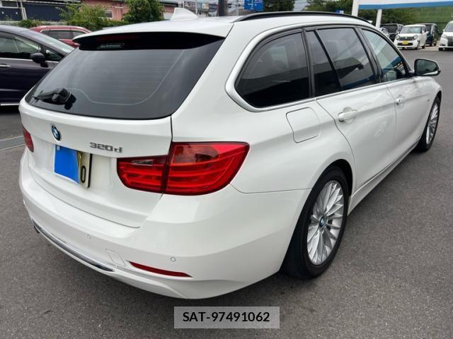 Bmw 3 SERIES 2013-05 7615218-4