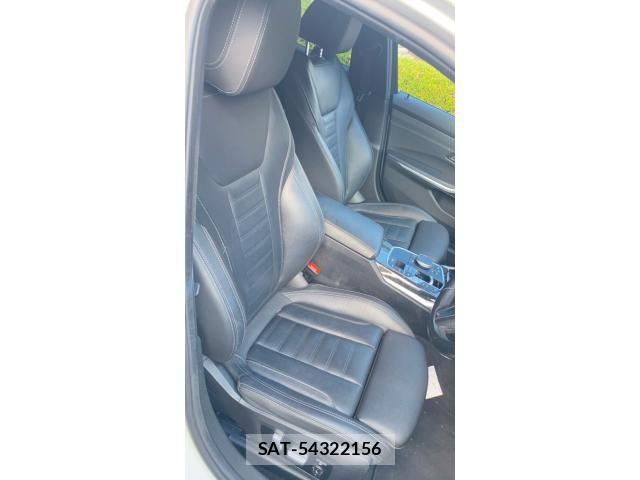 Bmw 3 SERIES 2022-11 7721343-24