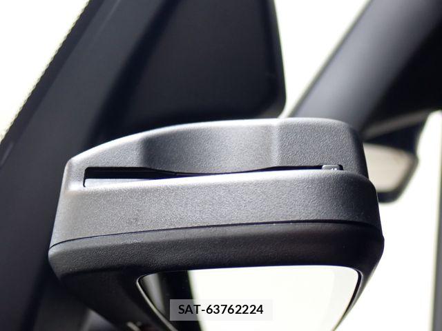 Bmw 3 SERIES 2018-05 7782921-18