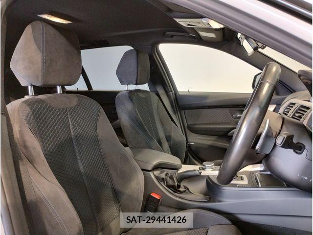 Bmw 3 SERIES 2017-04 7782904-5