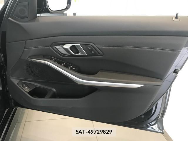 Bmw 3 SERIES 2025-12 7875498-21