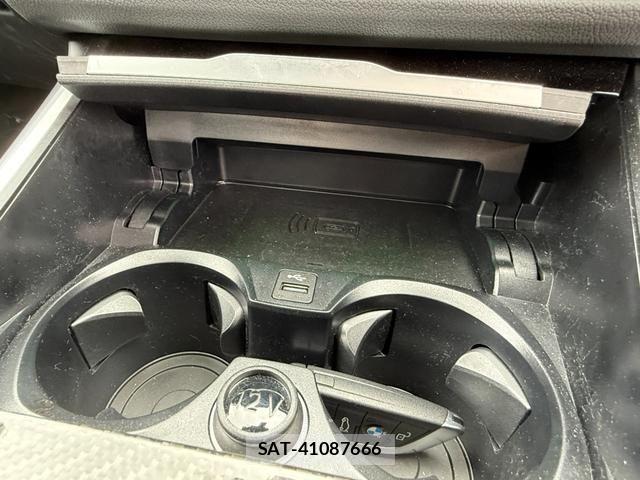 Bmw 3 SERIES 2025-12 7960650-17