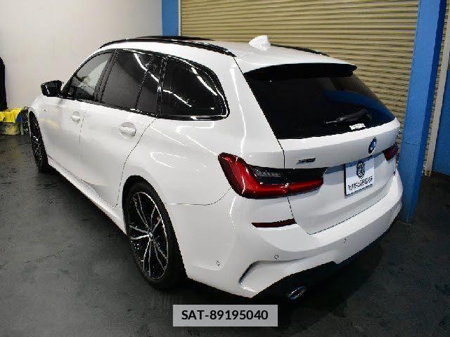 Bmw 3 SERIES 2021-06 7978619-24