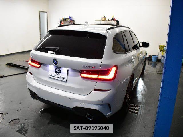 Bmw 3 SERIES 2021-06 7978619-26
