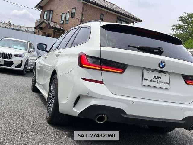 Bmw 3 SERIES 2022-02 7978617-9