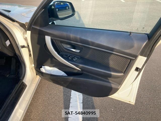Bmw 3 SERIES 2016-08 8098216-11
