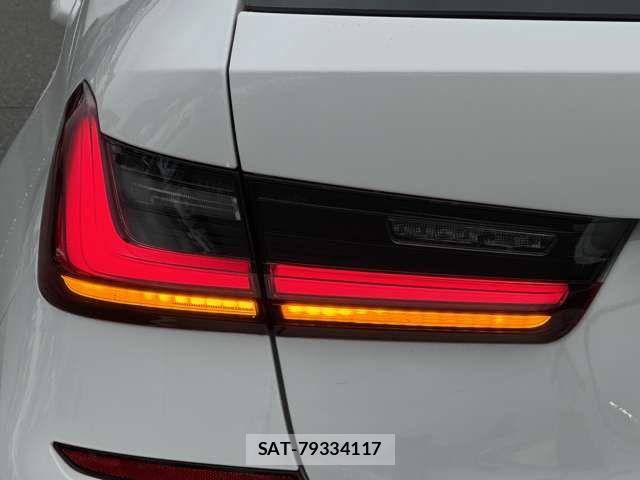 Bmw 3 SERIES 2022-05 8098213-8