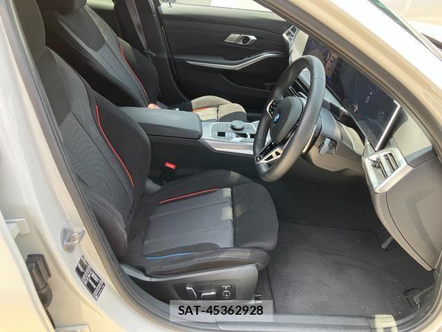Bmw 3 SERIES 2025-12 8098209-13