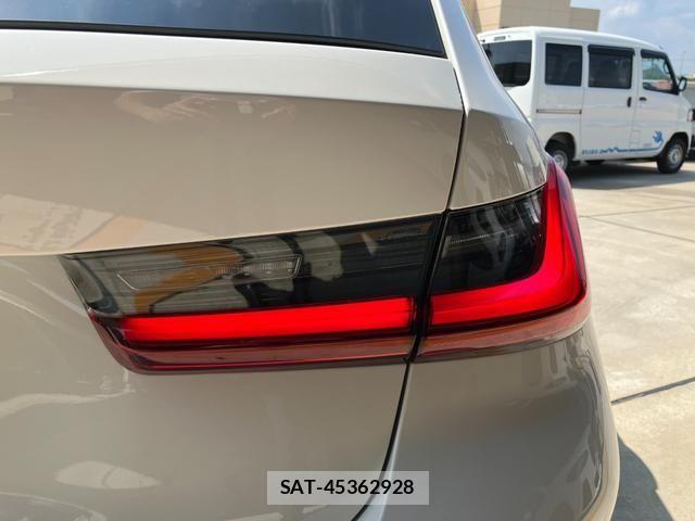 Bmw 3 SERIES 2025-12 8098209-26