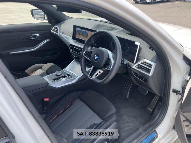 Bmw 3 SERIES 2025-04 8145513-1