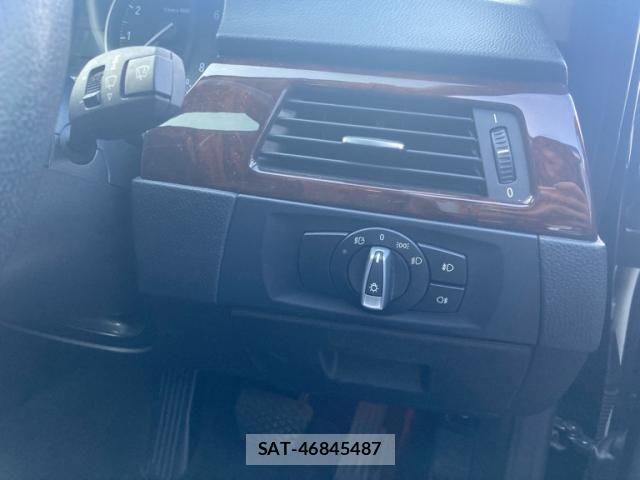 Bmw 3 SERIES 2012-03 8244696-15