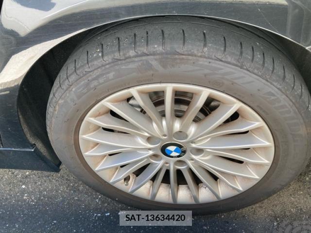Bmw 3 SERIES 2018-03 8353965-10