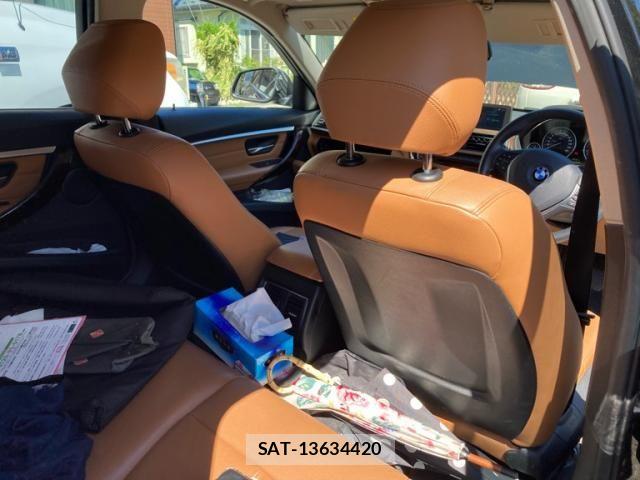 Bmw 3 SERIES 2018-03 8353965-15