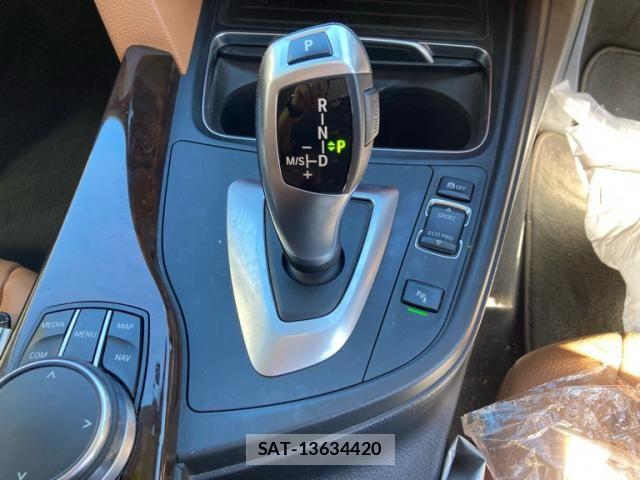 Bmw 3 SERIES 2018-03 8353965-25
