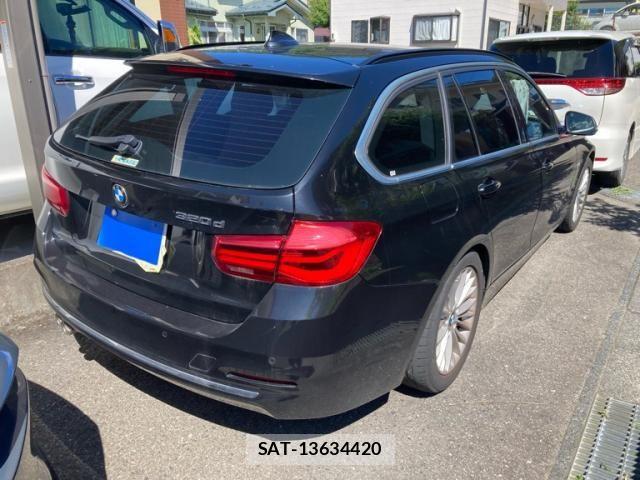 Bmw 3 SERIES 2018-03 8353965-5