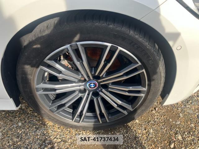 Bmw 3 SERIES 2021-12 8364925-5