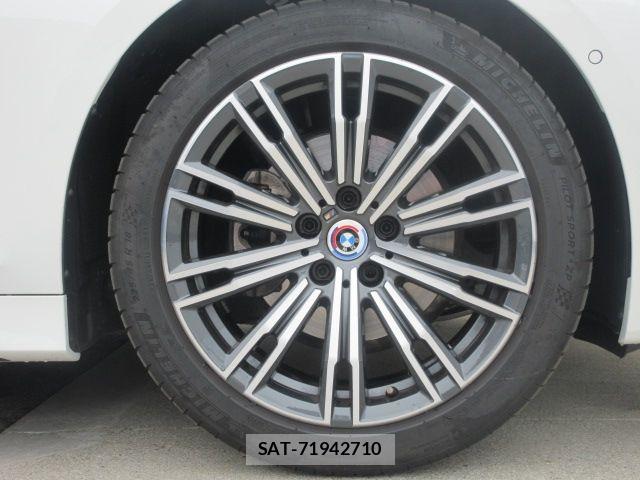 Bmw 3 SERIES 2022-08 8411410-4