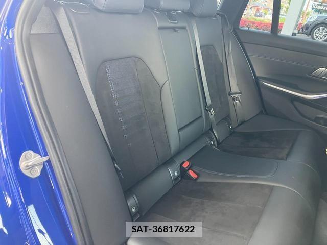 Bmw 3 SERIES 2021-06 8411408-14