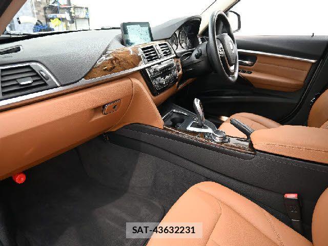 Bmw 3 SERIES 2020-01 8625977-1