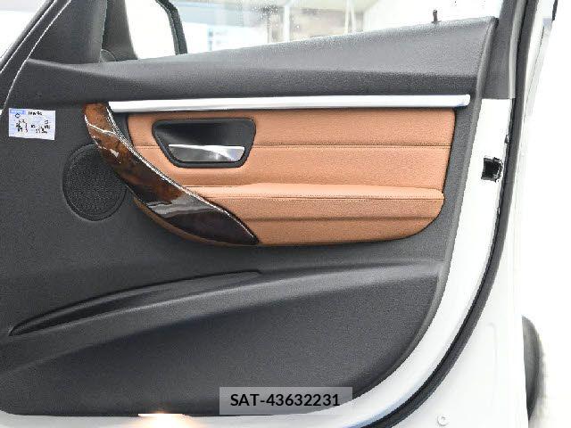 Bmw 3 SERIES 2020-01 8625977-21