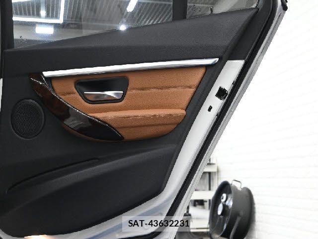 Bmw 3 SERIES 2020-01 8625977-22