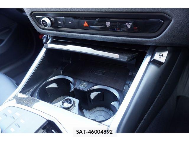 Bmw 3 SERIES 2022-10 8779610-26