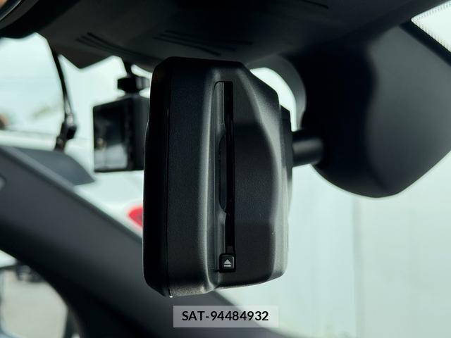 Bmw 3 SERIES 2021-07 8779611-21