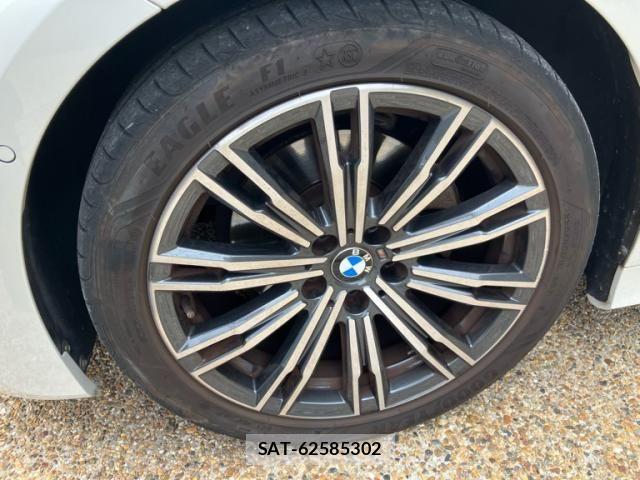 Bmw 3 SERIES 2022-07 8795372-5