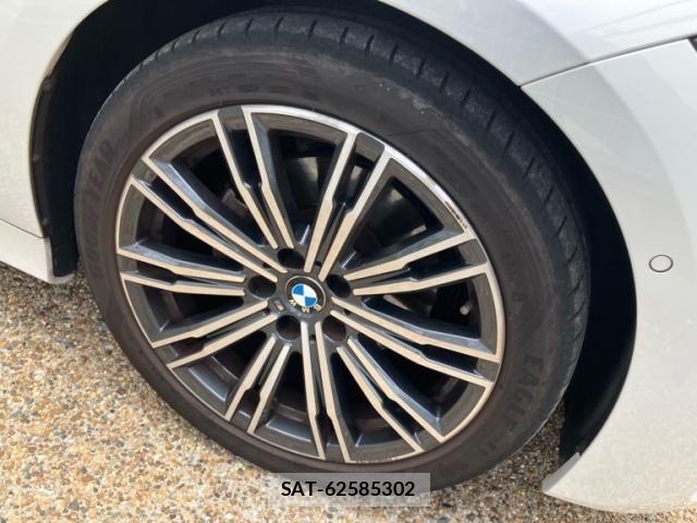 Bmw 3 SERIES 2022-07 8795372-6
