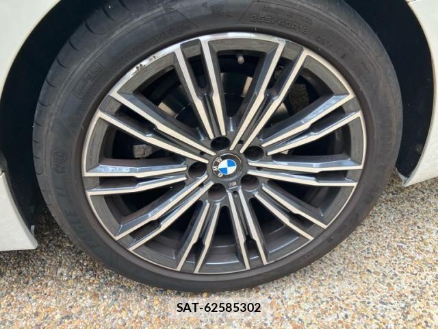Bmw 3 SERIES 2022-07 8795372-7