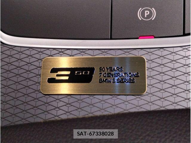 Bmw 3 SERIES 2025-10 8795370-25