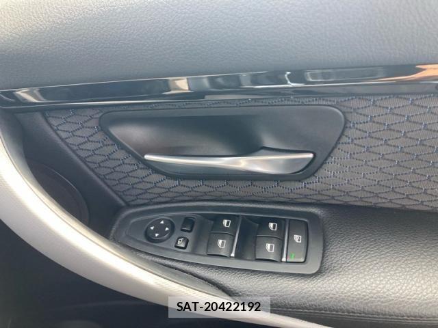 Bmw 3 SERIES 2017-03 8795376-18