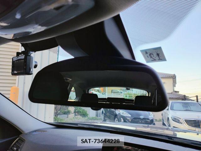 Bmw 3 SERIES 2013-12 8828020-18
